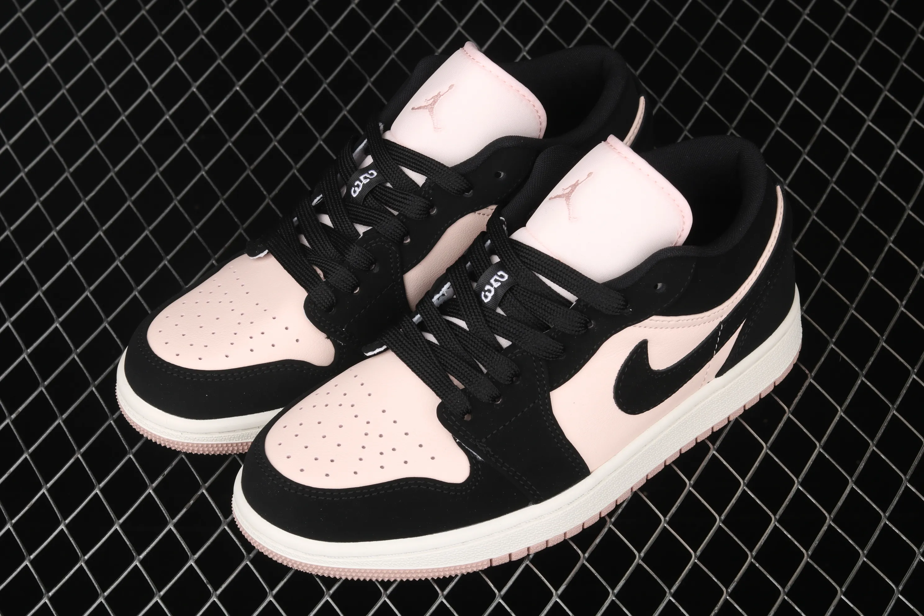 All categories Air Jordan Jordan series basketball shoes Air Jordan 1 Low Air Jordan 1 Low AJ1 Joe 1 low black powder DC0774-003